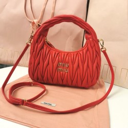 Wander Handbag