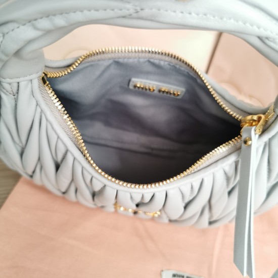 Wander Handbag
