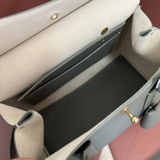 (hand)bag